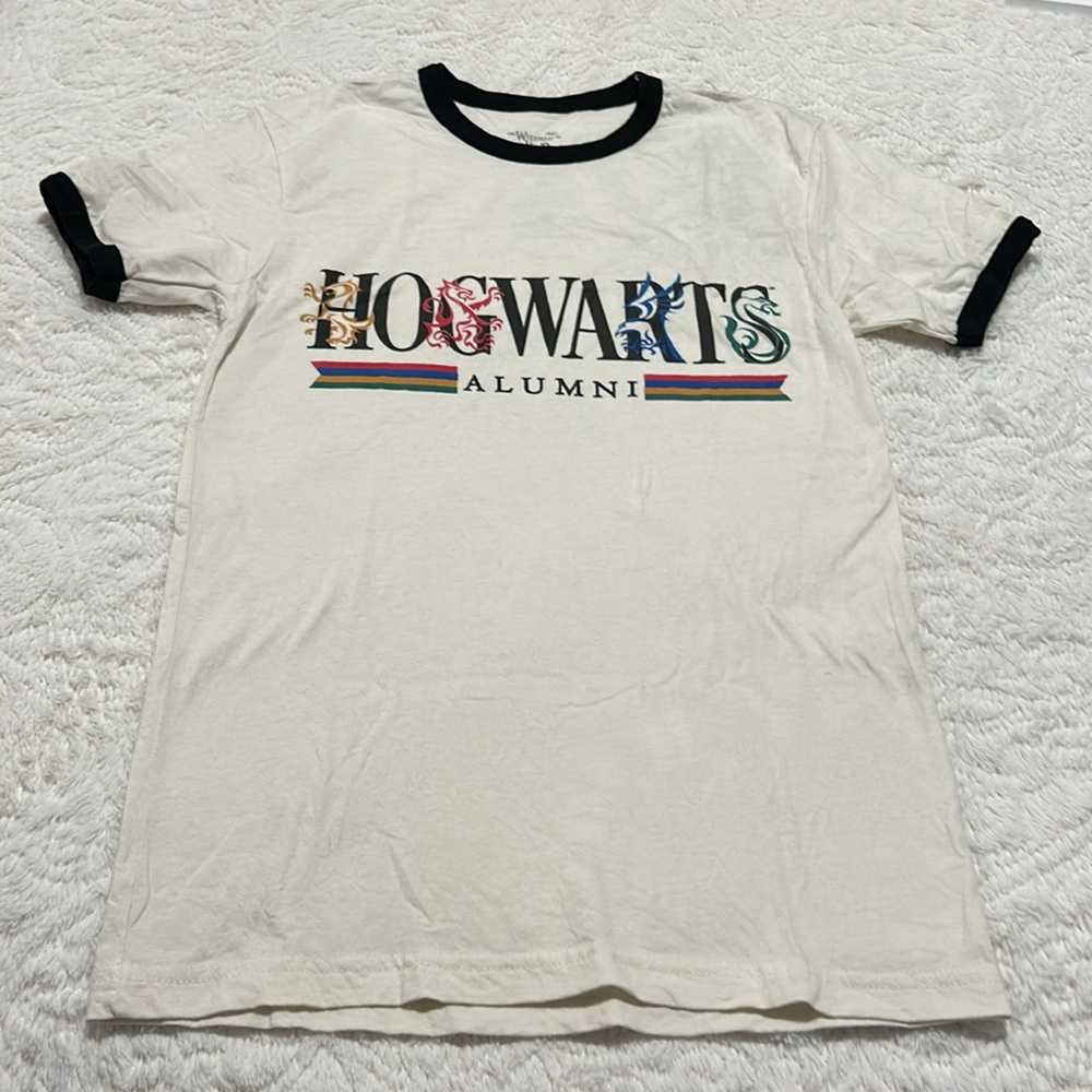The Wizarding World of Harry Potter Universal Studios Hogwarts Alumni T-Shirt